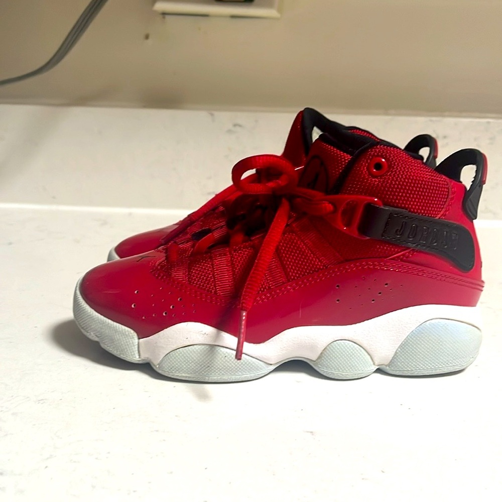 Jump your toddler into these Jordan 6Rings!